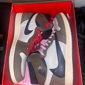 Travis Scott Jordan 1 cactus jack